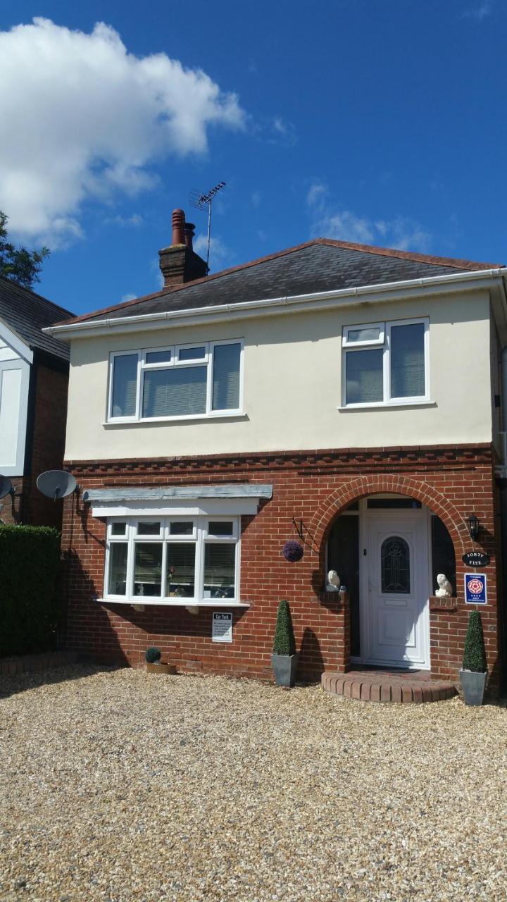 Wimborne Lodge Wimborne Minster Εξωτερικό φωτογραφία